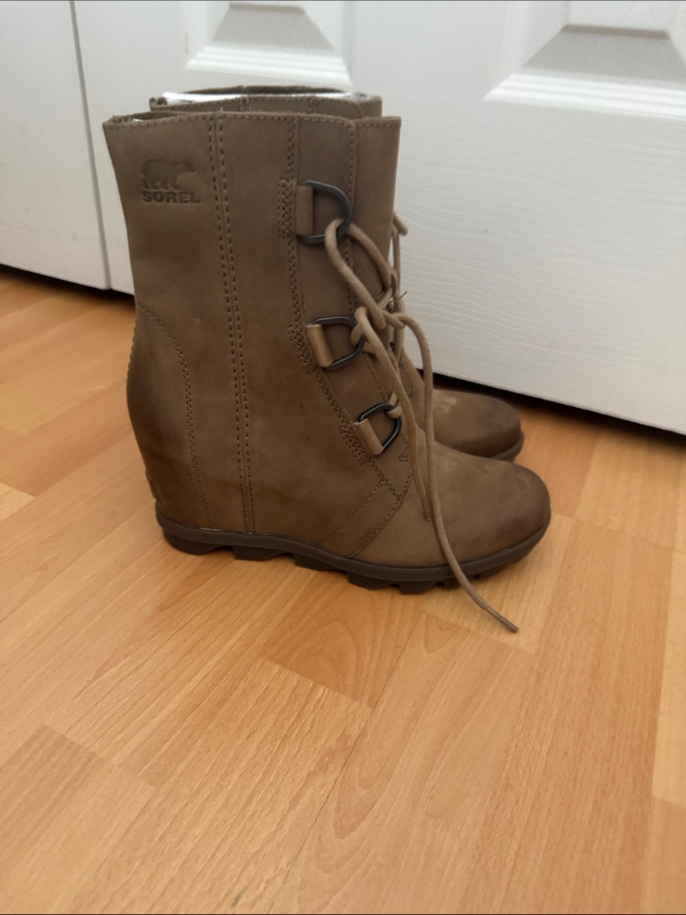 Sorel Ash Brown Joan of Arctic Wedge II Wedge Ankle Booties